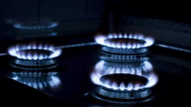 GAS stove blue flame - appliance repair by advance appliance ltd